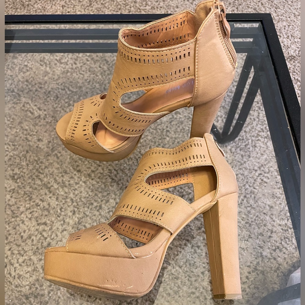 Women’s heels